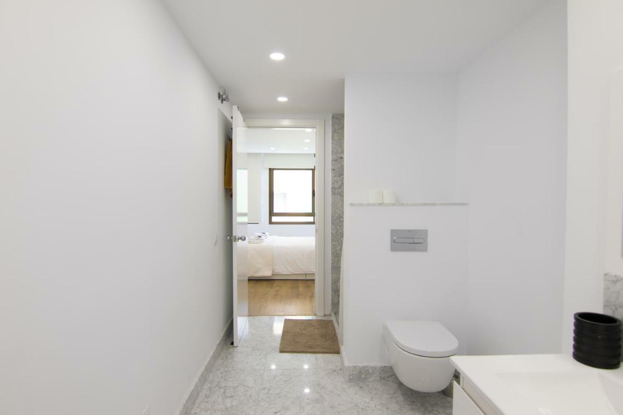 Homeforguest Stylish And Modern Apartment Overlooking Las Canteras Las Palmas de Gran Canaria Dış mekan fotoğraf