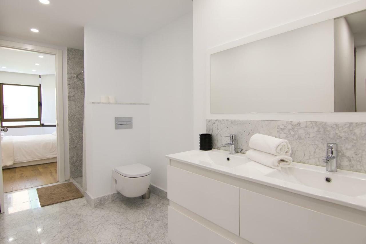 Homeforguest Stylish And Modern Apartment Overlooking Las Canteras Las Palmas de Gran Canaria Dış mekan fotoğraf