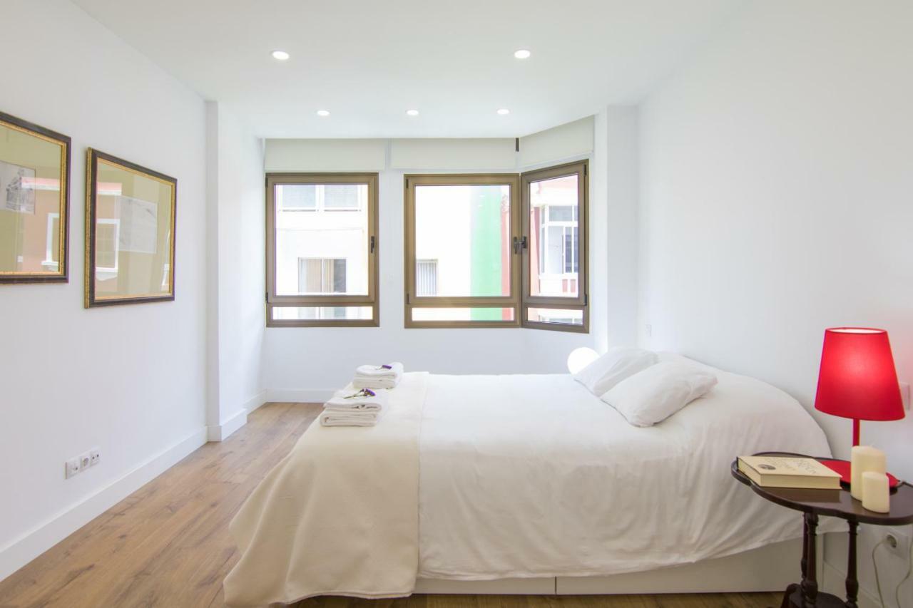 Homeforguest Stylish And Modern Apartment Overlooking Las Canteras Las Palmas de Gran Canaria Dış mekan fotoğraf