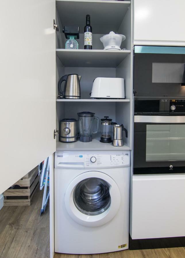 Homeforguest Stylish And Modern Apartment Overlooking Las Canteras Las Palmas de Gran Canaria Dış mekan fotoğraf