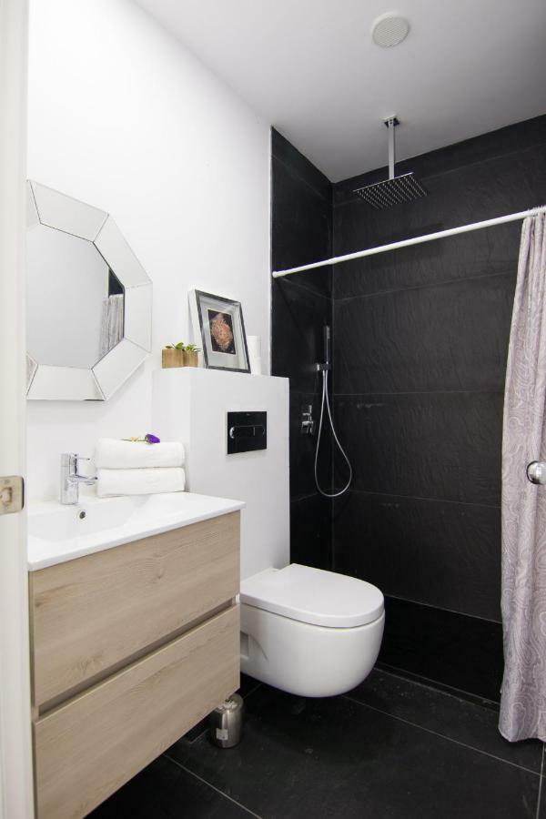 Homeforguest Stylish And Modern Apartment Overlooking Las Canteras Las Palmas de Gran Canaria Dış mekan fotoğraf