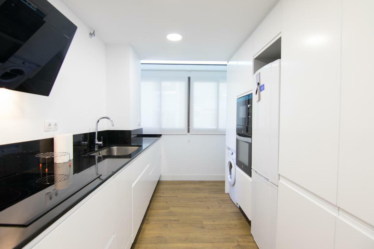 Homeforguest Stylish And Modern Apartment Overlooking Las Canteras Las Palmas de Gran Canaria Dış mekan fotoğraf